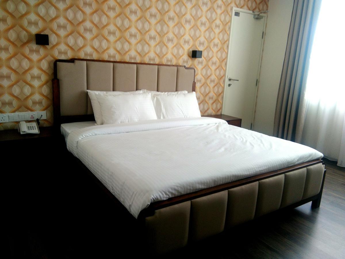 Wifi Boutique Hotel George Town Esterno foto