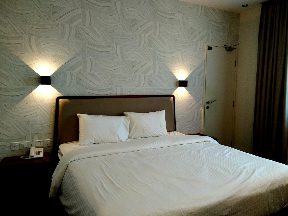 Wifi Boutique Hotel George Town Esterno foto